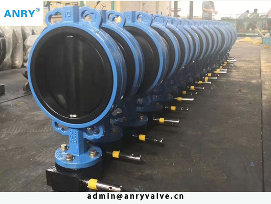 Wafer หรือ Lug Type Casted Iron Body วาล์วผีเสื้อที่นั่งยาง EPDM