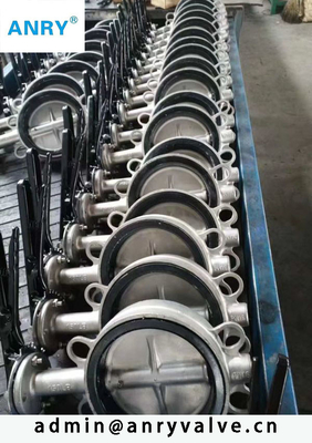 Wafer หรือ Lug Type Casted Iron Body วาล์วผีเสื้อที่นั่งยาง EPDM