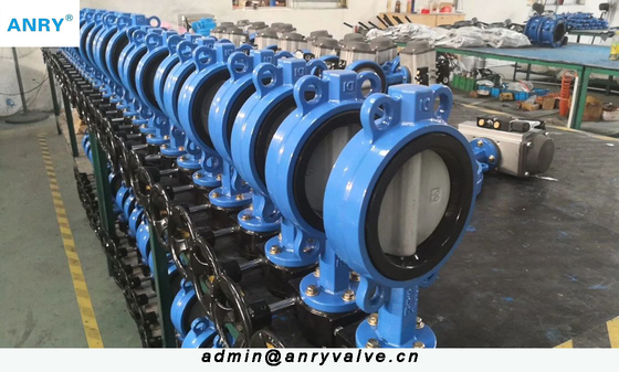 Wafer หรือ Lug Type Casted Iron Body วาล์วผีเสื้อที่นั่งยาง EPDM